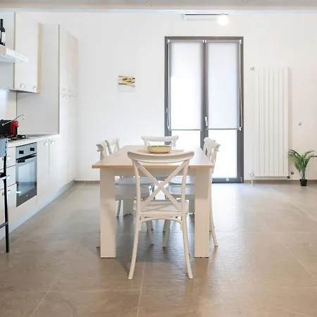 L'oasi Del Tirreno Гостевой дом